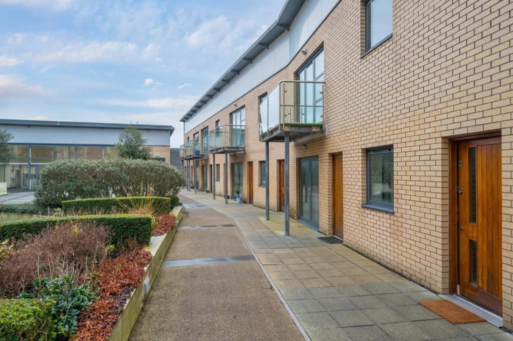 Central Belfast Apartments, Victoria Place ภายนอก รูปภาพ