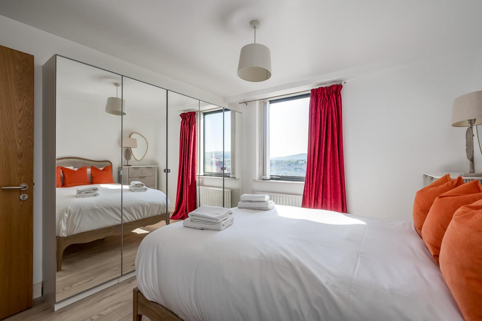 Central Belfast Apartments, Victoria Place ภายนอก รูปภาพ