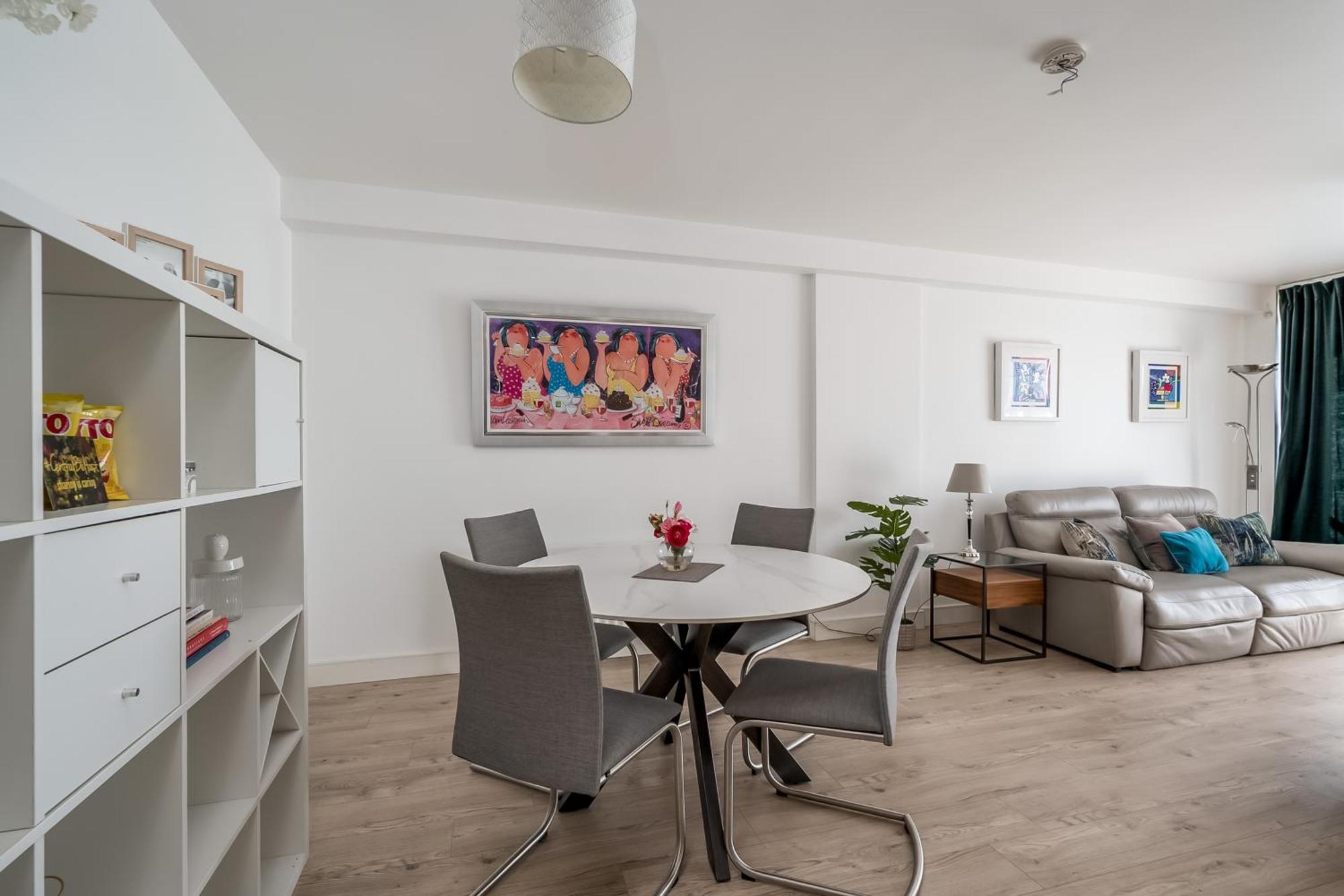 Central Belfast Apartments, Victoria Place ภายนอก รูปภาพ